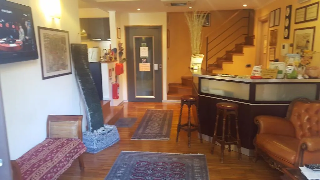Aurelia Garden Gold B&B Roma Italia