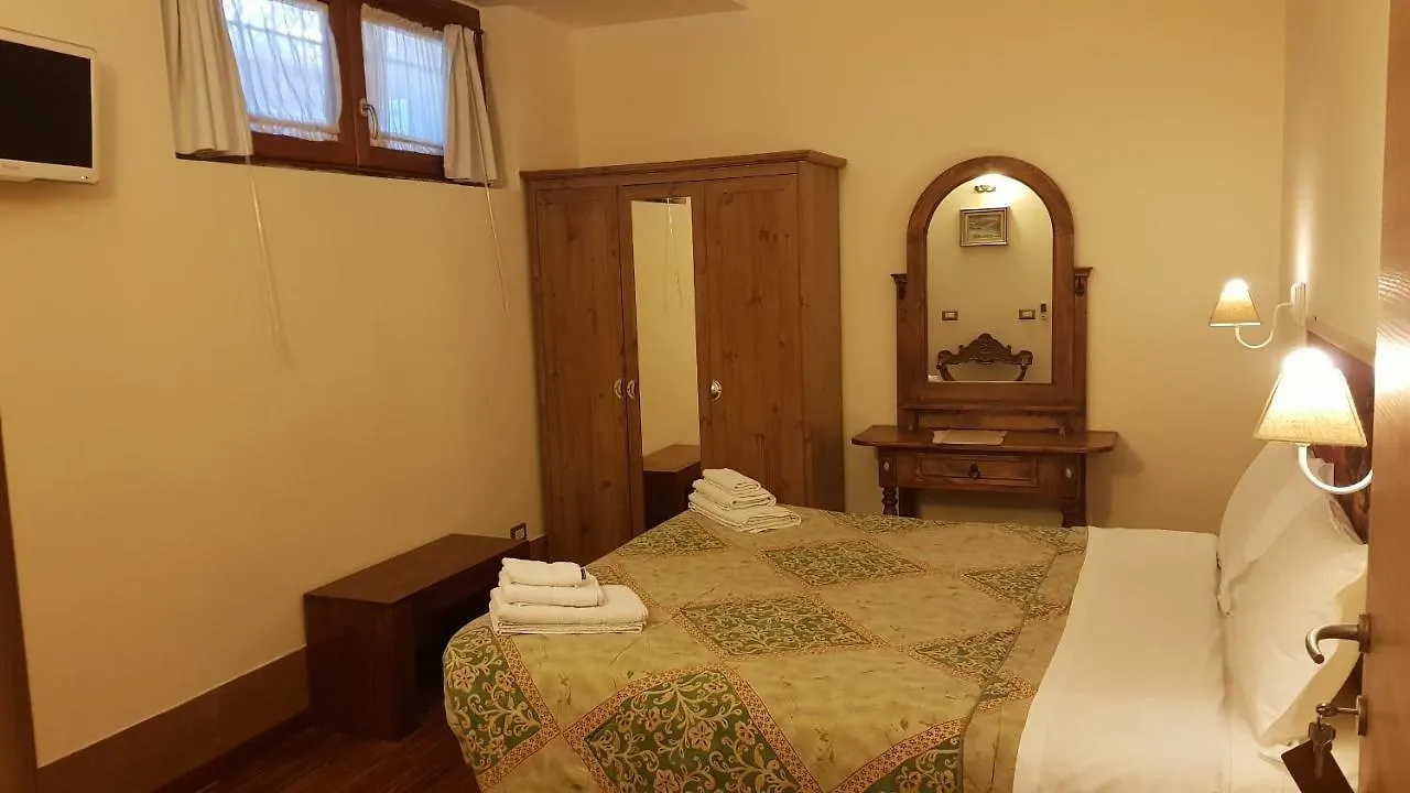 Aurelia Garden Gold B&B Rom 2*,