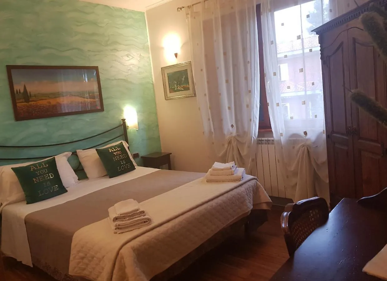 ** Frühstückspension Aurelia Garden Gold B&B Rom Italien