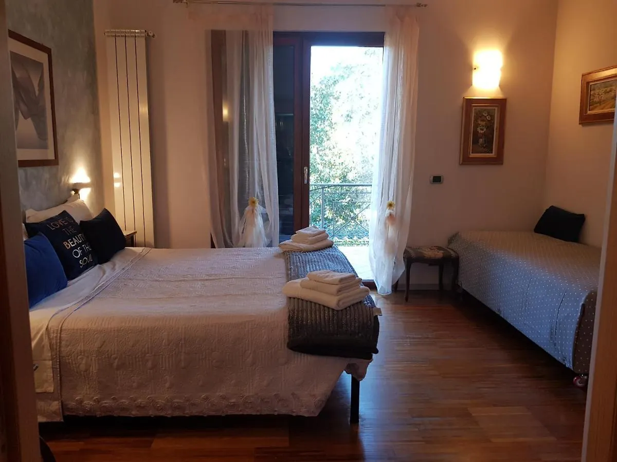 Aurelia Garden Gold B&B Rom